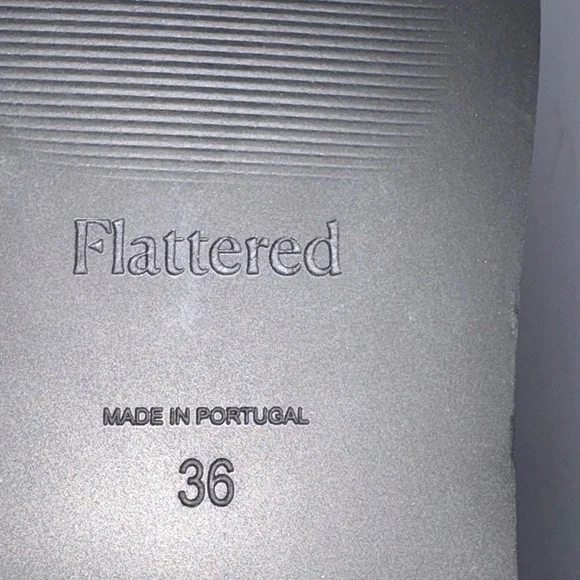 Women’s Flattered Classic Black Loafers size 36 - Picture 7 of 7